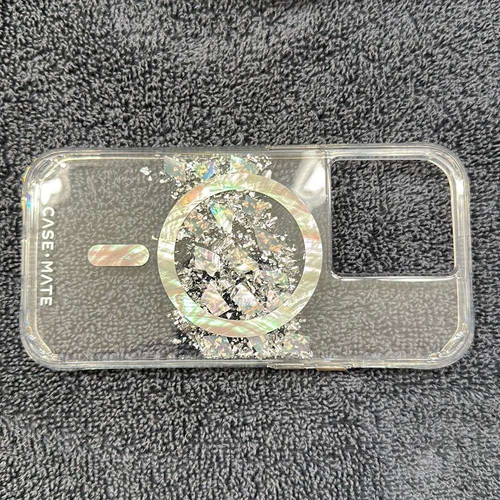 Case-Mate Touch of Pearl Case iPhone 14 pro works with MagSafe, used for 1 week